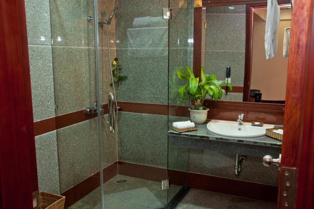 DLGL - Dung Quat Hotel Quang Ngai Ruang foto